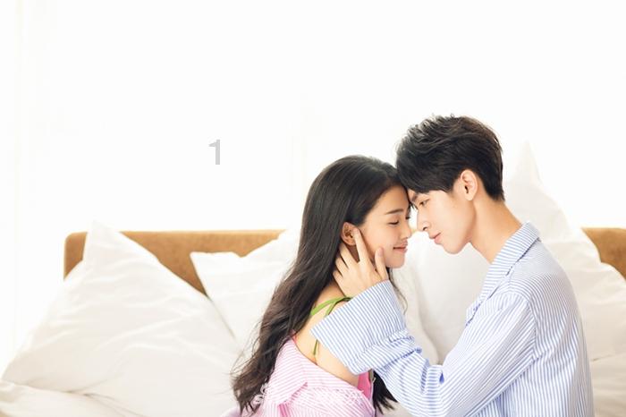 云南镇雄山体滑坡强险搜救队伍撤离,当地群众自发前来送别!