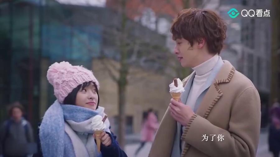 41岁瓦妮莎晒写真,越来越美了!守寡4年不容易,女儿神似科比