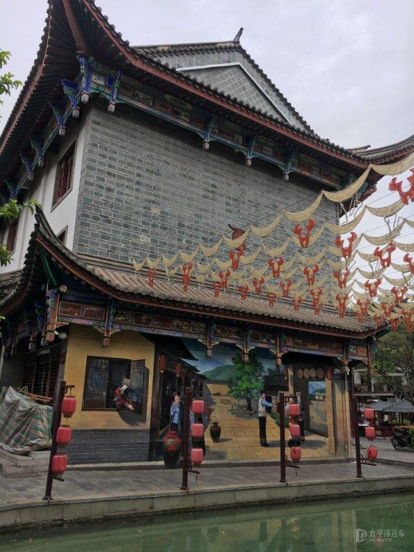 沙皮狗逃离